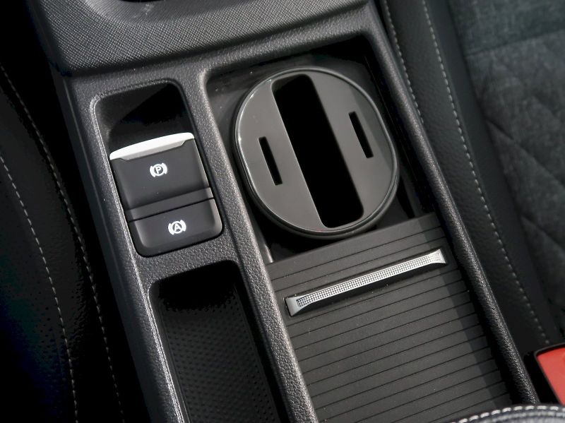 Škoda Octavia (2025) SPORTLINE 2.0TDI 110KW DSG CAN - fotka 35 z 43