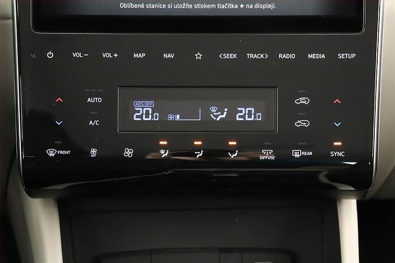 Hyundai Tucson (2022) 1.6 T-GDI - fotka 12 z 20