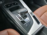 Audi A4 (2022) 2.0 35 TDi 120 kW,Pano,Kůže - náhled 12