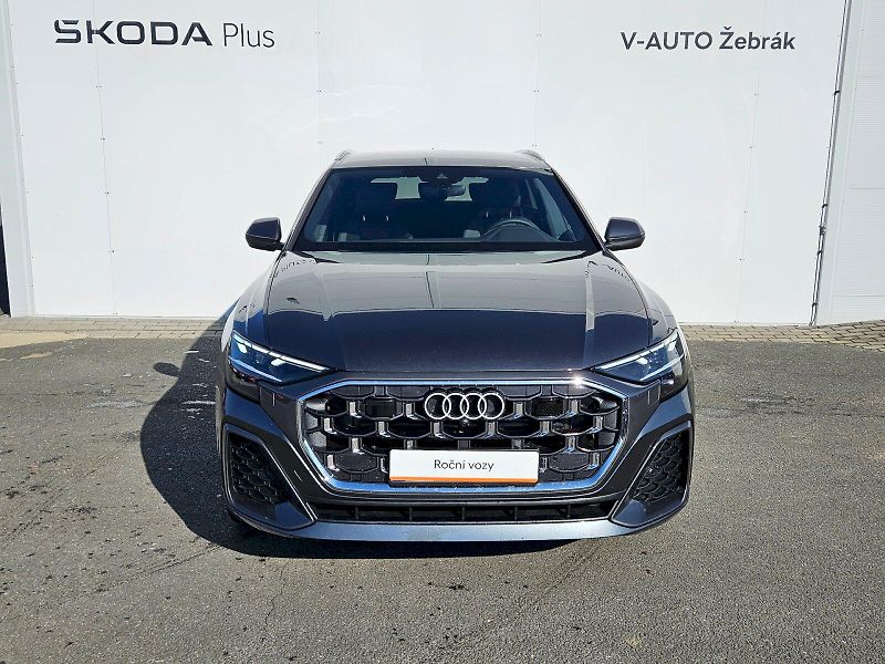 Audi Q8 (2025) 50 TDI 210kW quattro - fotka 4 z 30