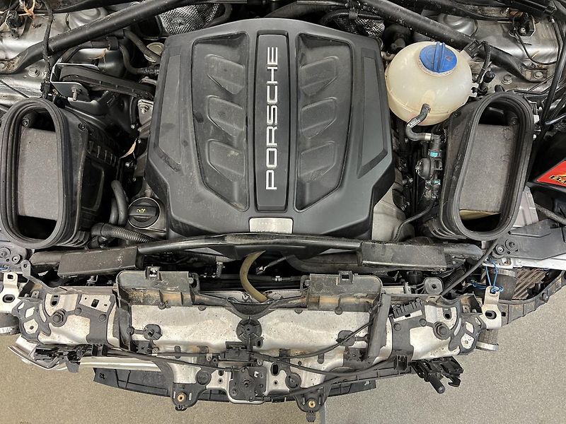 Porsche Macan S 3.0l 250 kW - fotka 20 z 20