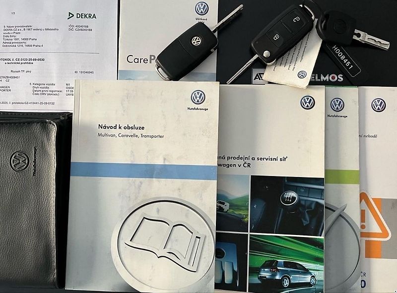 Volkswagen Transporter 2.0TDI/103kW2010/CZ/8MÍST/1.MA - fotka 21 z 59