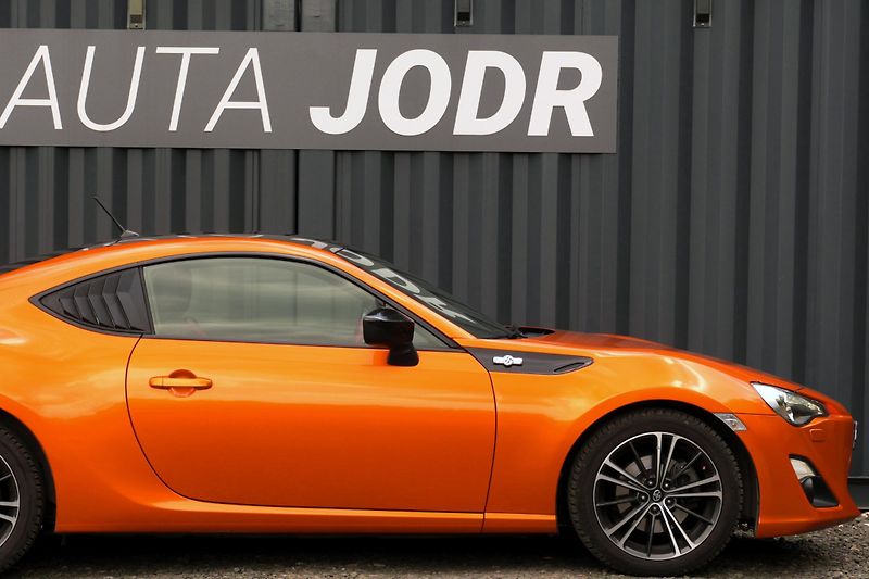 Toyota GT86 2.0 Boxer, ČR, Tempomat - fotka 10 z 30