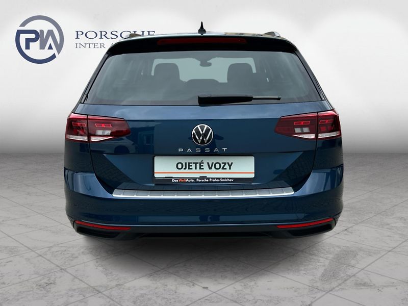 Volkswagen Passat Business 2.0 TDI 110 kW DSG Va - fotka 5 z 21