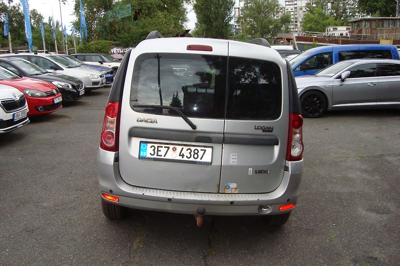 Dacia Logan (2009) 1.5 DCi - fotka 6 z 44