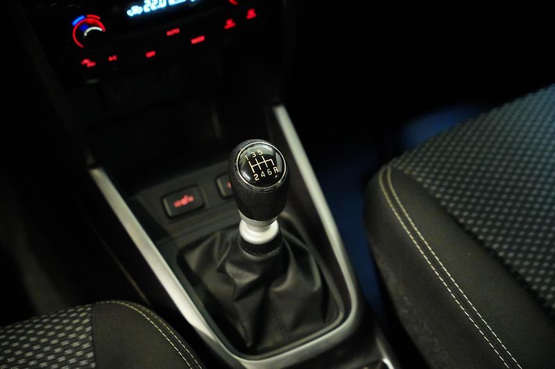 Suzuki Vitara - fotka 24 z 27