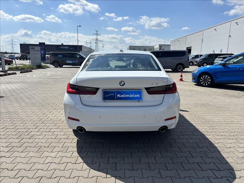 BMW Řada 3 2,0 318i aut,Led,Advantage,CZ - fotka 4 z 35