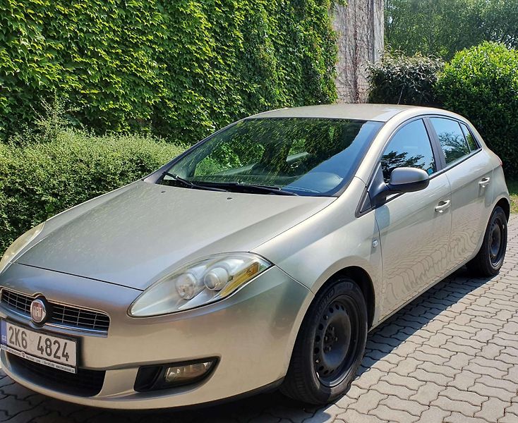 Fiat Bravo (2009) Fiat Bravo 1.4 16V 90 - fotka 2 z 11