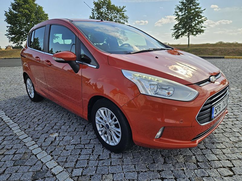 Ford B-MAX (2013) - fotka 4 z 22