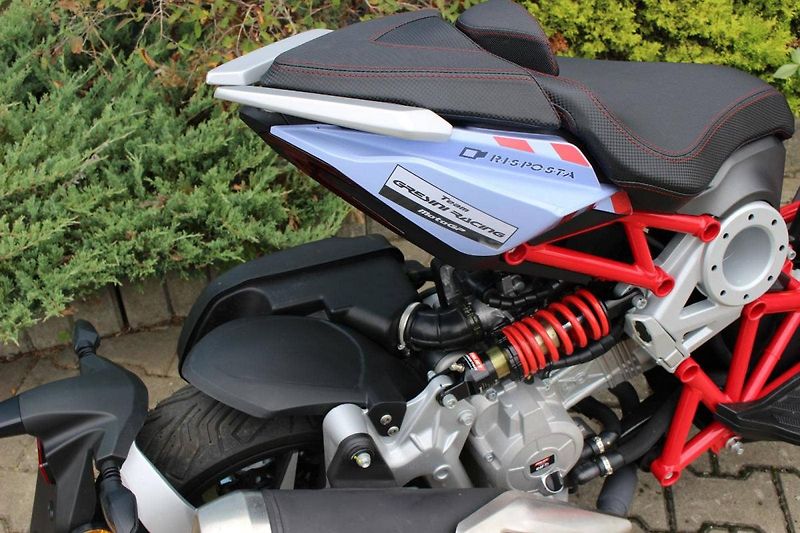 Italjet Dragster 125 (2025) GRESINI TEAM SKLADEM - fotka 4 z 9