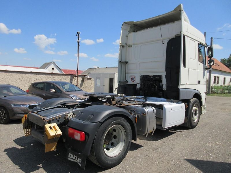 DAF XF 106.460, standard, hydraulika - fotka 4 z 22