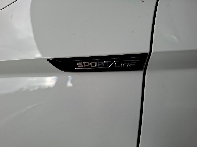 Škoda Karoq (2025) SportLine TD 2.0/110KW A7F - fotka 20 z 46
