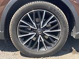 Toyota C-HR 1.2iT, ČR-1m, Executive, 4x4 - náhled 10