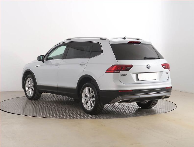 Volkswagen Tiguan Allspace (2018) 2.0 TDI, 4X4, Automat - fotka 4 z 21