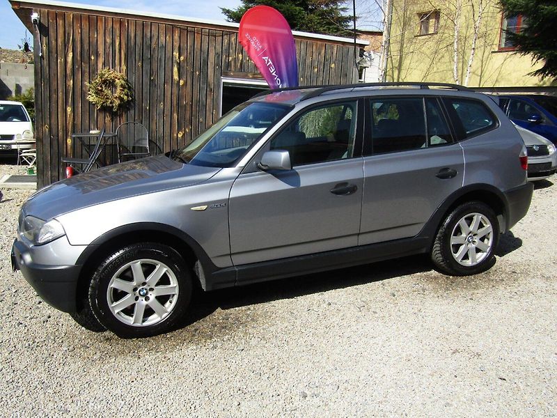 BMW X3 (2006) 2.0d 110kW 4x4 - fotka 2 z 41