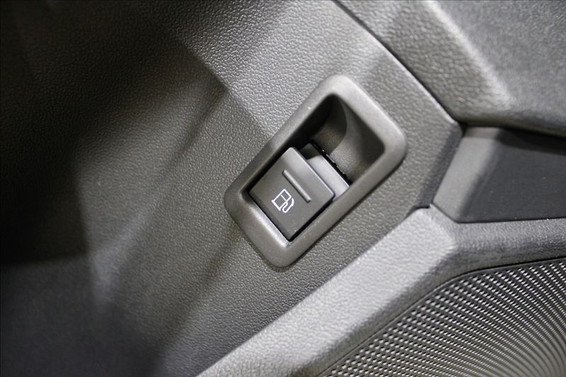 Audi A3 1,4 40 TFSI  e Sportback advan - fotka 29 z 33