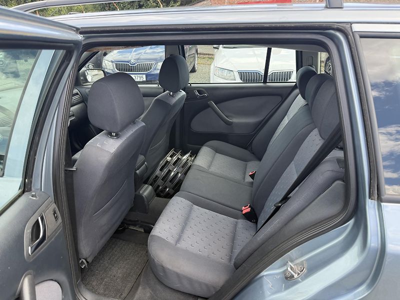 Škoda Octavia 1.9 TDI 66KW DIGILIMA TEMPOMAT - fotka 9 z 13