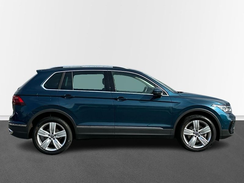 Volkswagen Tiguan ELEGANCE 1,4 TSI PHEV 6DSG 180 - fotka 7 z 23