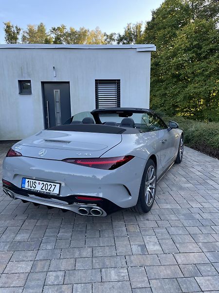 Mercedes-Benz SL (2022) 43 AMG - fotka 8 z 14