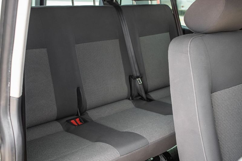 Volkswagen Caravelle 4Motion 2.0 BITDI - fotka 37 z 40
