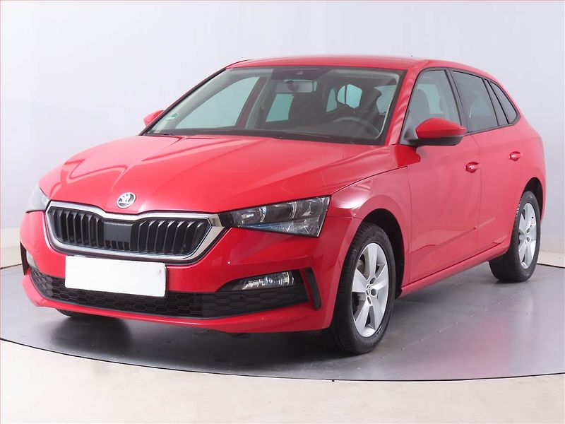 Škoda Scala (2019) 1.0 TSI, Tempomat - fotka 2 z 14