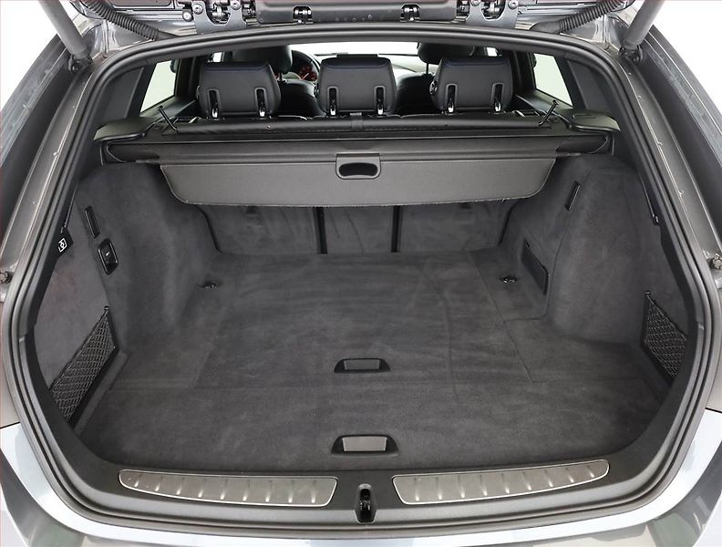 BMW Řada 3 (2019) 320 d xDrive, 4X4, Automat - fotka 20 z 21