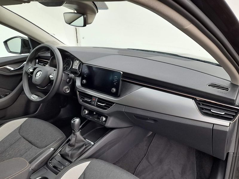 Škoda Scala Style Plus 1.0 TSI 81kW 6MP - fotka 24 z 28