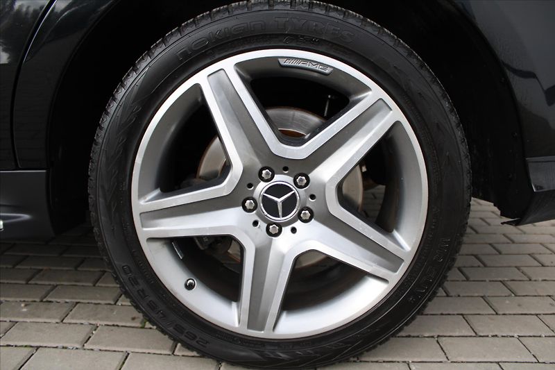 Mercedes-Benz GLE 500 335kW 4MATIC AMG ČR - fotka 9 z 29