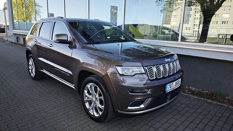 Jeep Grand Cherokee (2019) 3,0 CRD Summit ČR, 1.maj.  - fotografie inzerátu