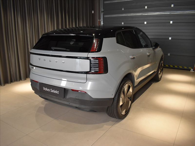 Volvo EX30 0,0 Ultra Twin preformance - fotka 4 z 20