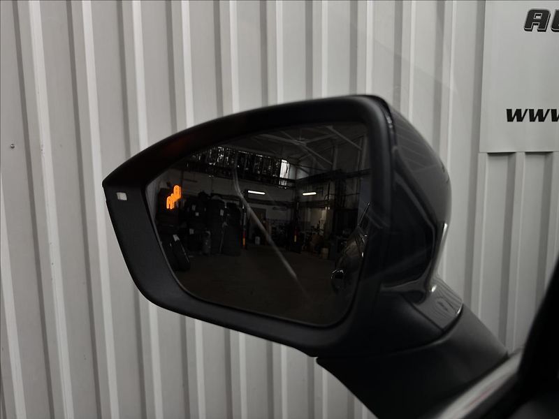 Seat Tarraco 2.0TDI 140kW DSG 4DRIVE 2XALU - fotka 38 z 44