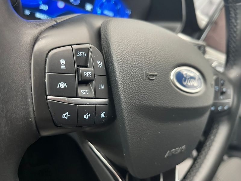 Ford Kuga 2,0 EB  140 kW AWD Titanium - fotka 18 z 58