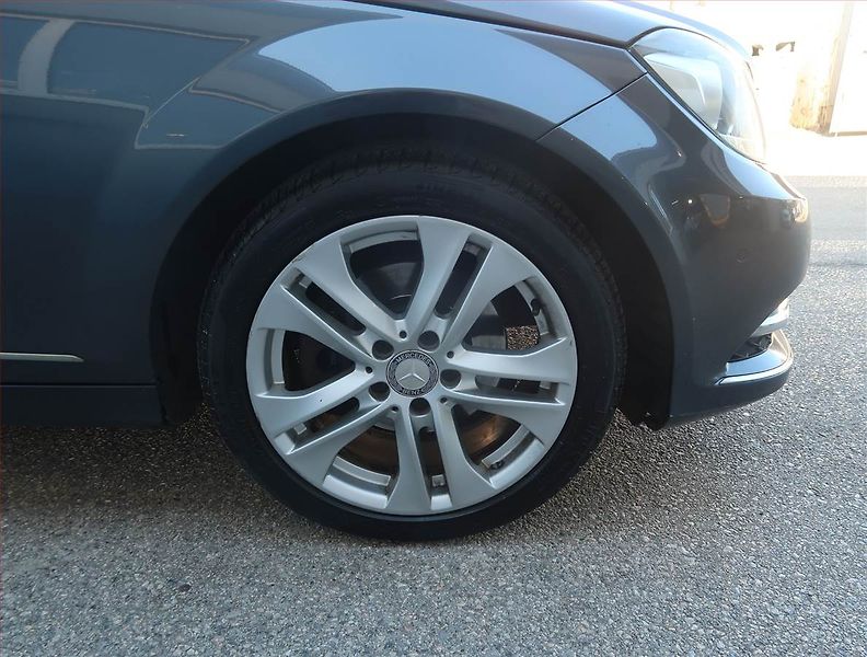 Mercedes-Benz Třídy C (2012) Avantgarde C 220 CDI, Automat - fotka 15 z 20