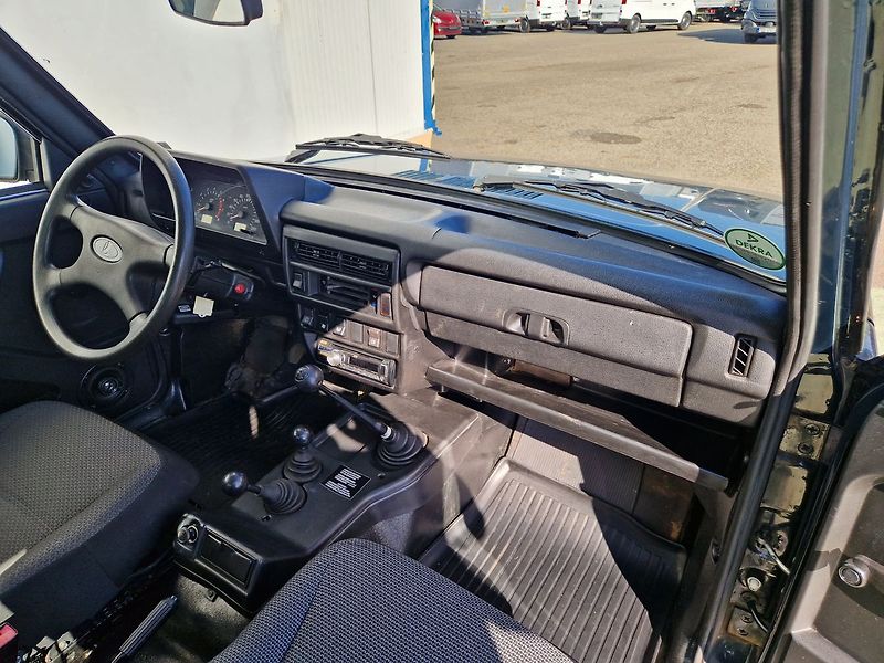 Lada Niva 1.7 Taiga 4x4 - fotka 23 z 24
