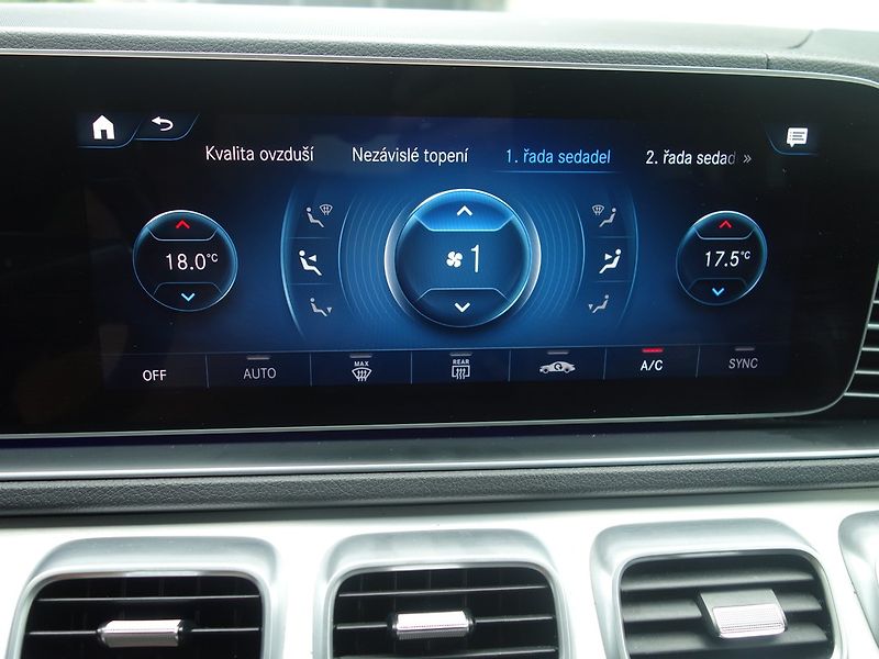 Mercedes-Benz GLE (2021) 400d*4M*AMG*PAN*WEBASTO*TOP*CZ - fotka 26 z 50