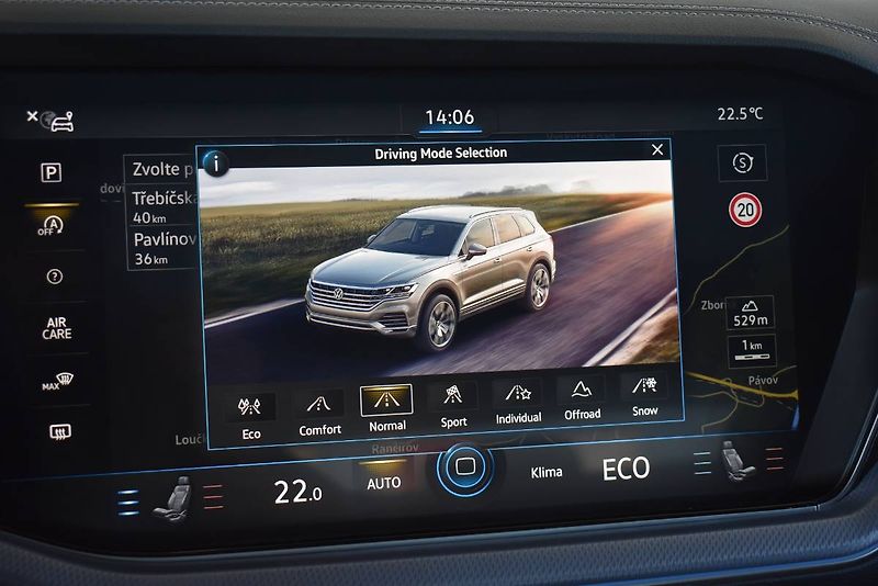 Volkswagen Touareg (2022) 3.0TDI 210kW 4Motion, LED Matr - fotka 21 z 32
