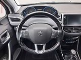 Peugeot 2008 (2019) 1.2 PT, Allure, AT, navi - náhled 11