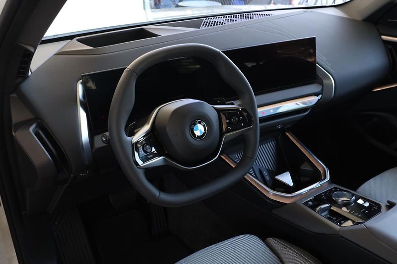 BMW X3 20 xDrive - fotka 2 z 18