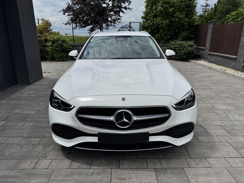 Mercedes-Benz Třídy C (2023) C 220d 4MATIC AVANTGARDE Masáž - fotka 2 z 31