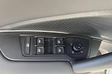 Volkswagen Tiguan (2025) People 7DSG 2,0TDi - náhled 21