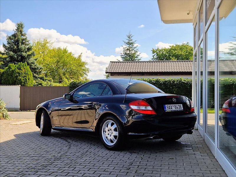 Mercedes-Benz SLK 1,8 200 KOMPRESSOR MANUAL 163k - fotka 3 z 37