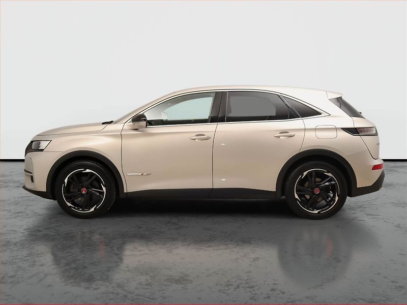 DS Automobiles DS7 Crossback (2021) E-Tense 4x4 - fotka 3 z 31