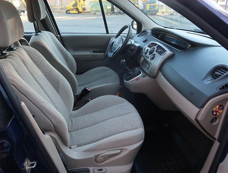 Renault Scénic (2006) 1.6 16V, po STK - fotka 9 z 16