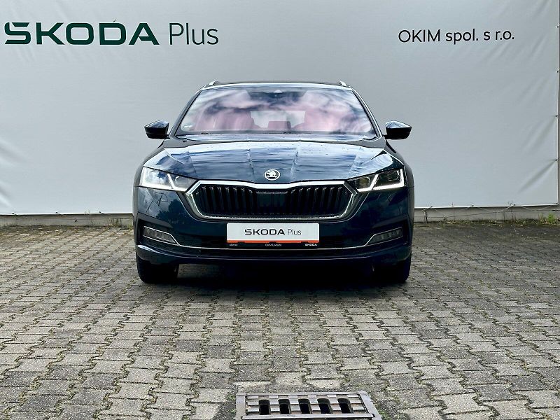 Škoda Octavia (2022) 1.4 TSI iV 150 kW DSG Style Co - fotka 4 z 23