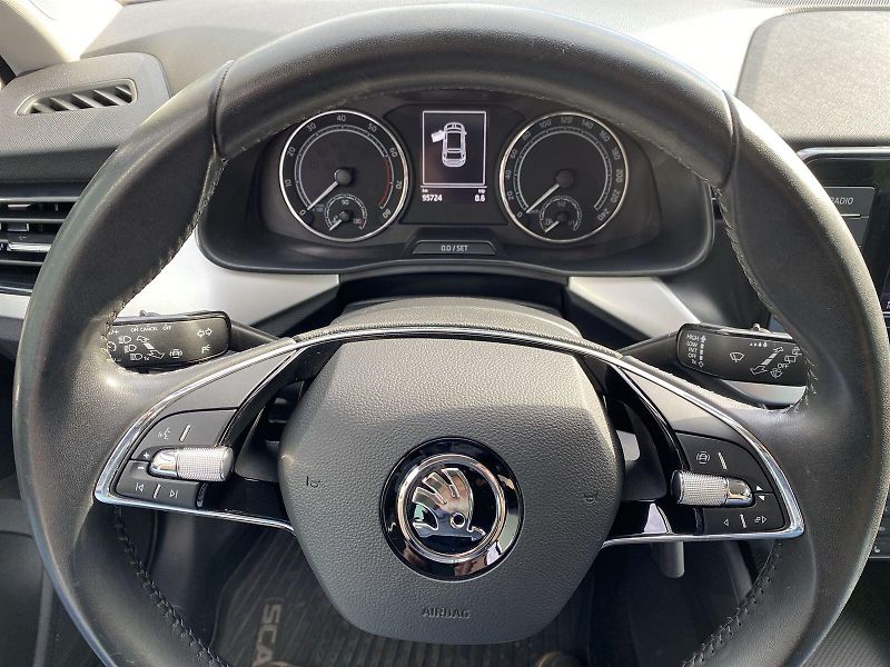 Škoda Scala (2022) 1.5 TSI Ambition - fotka 10 z 33