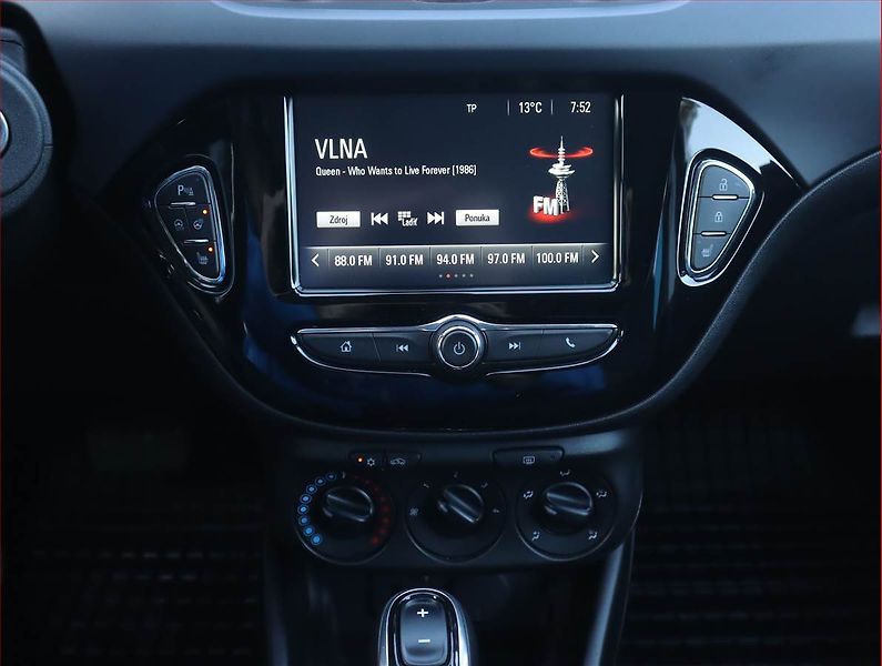 Opel Corsa (2019) 1.4, Automat, Serv.kniha - fotka 12 z 19