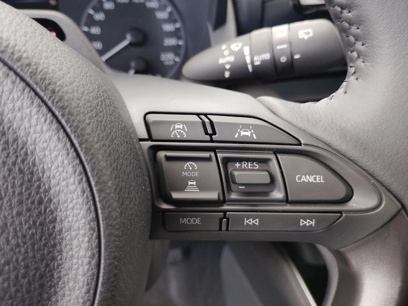 Mazda 2 Hybrid (2026) 1,5 AT Center-line, AKCE! - fotka 8 z 23