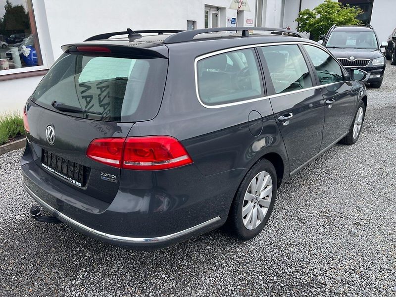 Volkswagen Passat (2013) 2.0 TDi NAVI - fotka 2 z 16