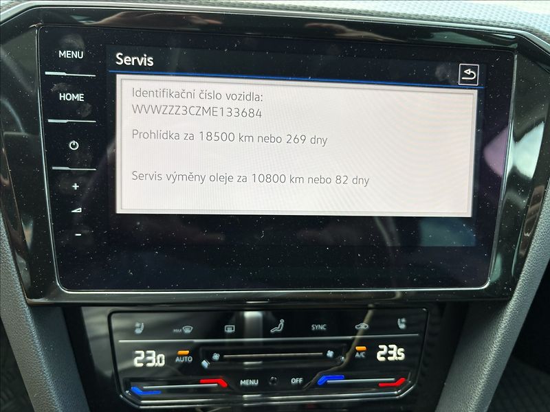 Volkswagen Passat 2,0 TSI 206 KW 4M AUT ALLTRACK - fotka 18 z 36