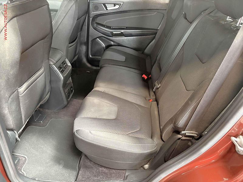 Ford Edge (2017) 2.0TDCi 4x4, ČR, servis - fotka 10 z 18